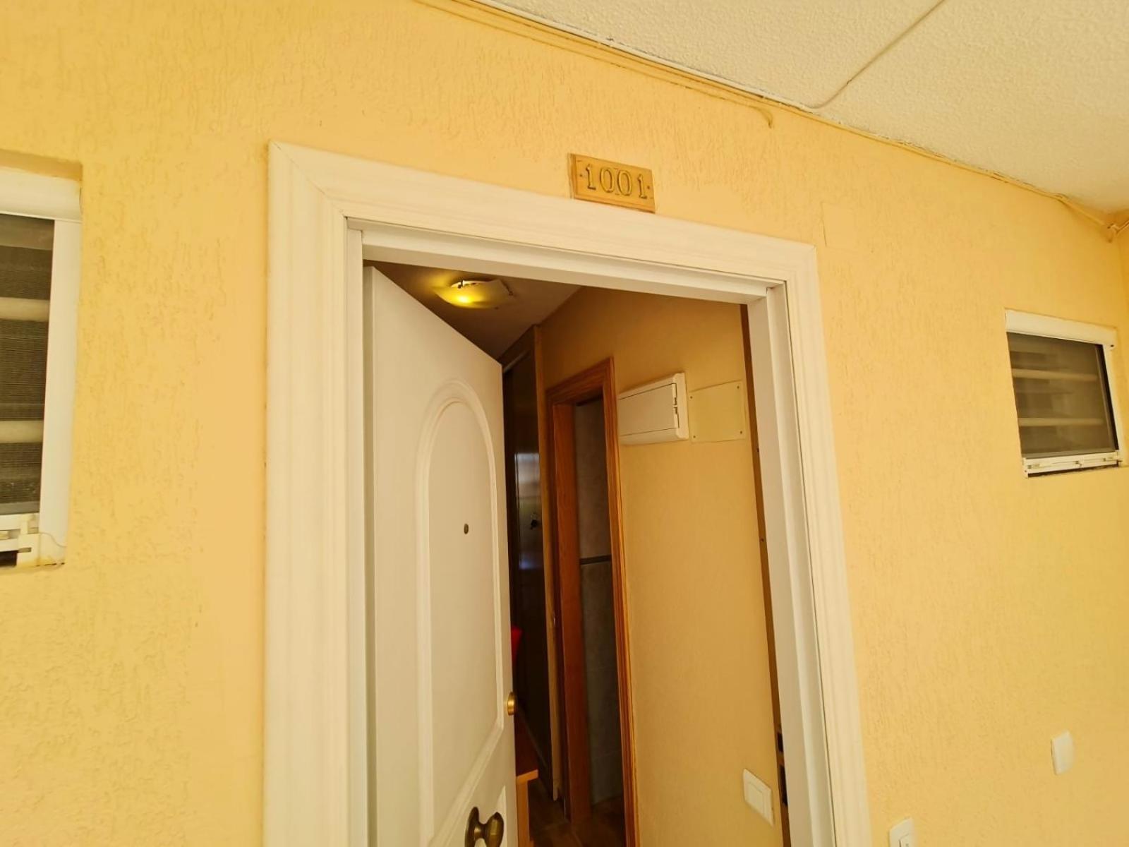 Estudio Aguila Prive Aceptamos Mascotas Benalmadena Ngoại thất bức ảnh